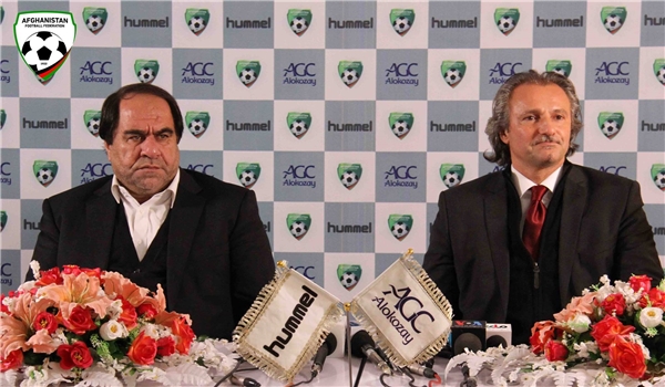 سرمربی تیم ملی: بازیکنان باید به کابل بیایند/ به دنبال آموزش تعداد زیادی بازیکن هستم