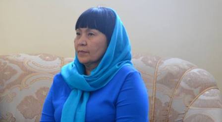 دانشجویان به مدت ۹ماه زبان های روسی وقزاقی را فرا می گیرند و علاوه بر زبان، دانشجویان به تاریخ و فرهنگ قزاقستان نیز طی دروس جداگانه آشنا می شوند، که پس از ختم این دوره و سپری کردن امتحان برای هر دانشجو سند فراغت داده می شود.