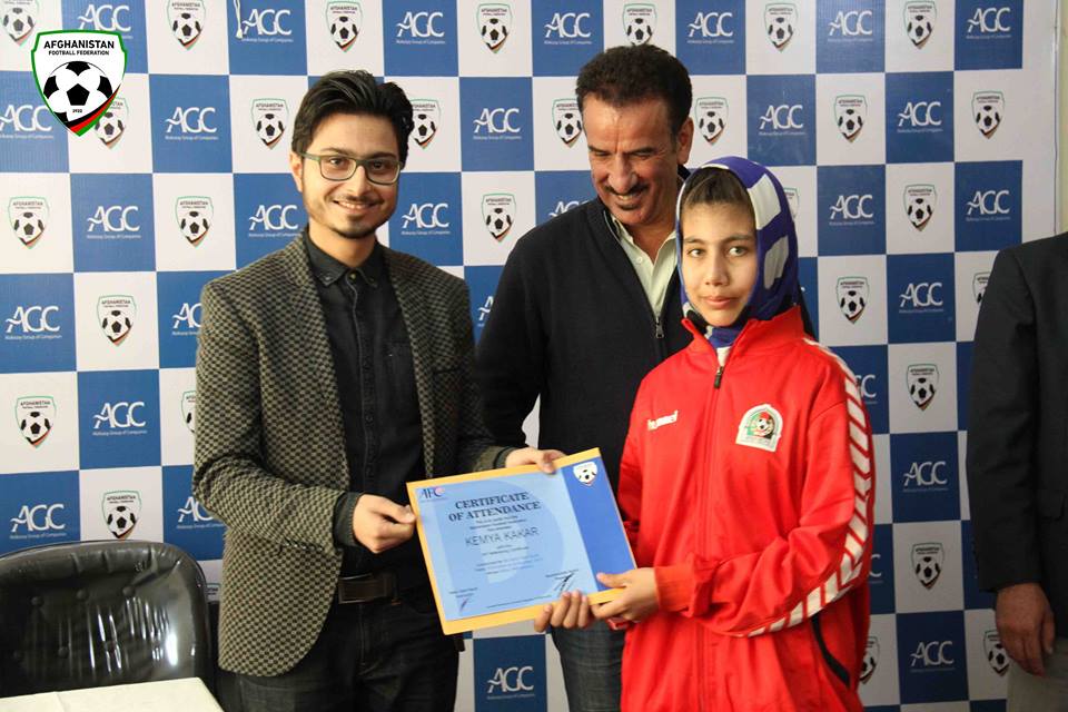 گزارش تصویری / پایان کلاس مربیگری دختران در کابل